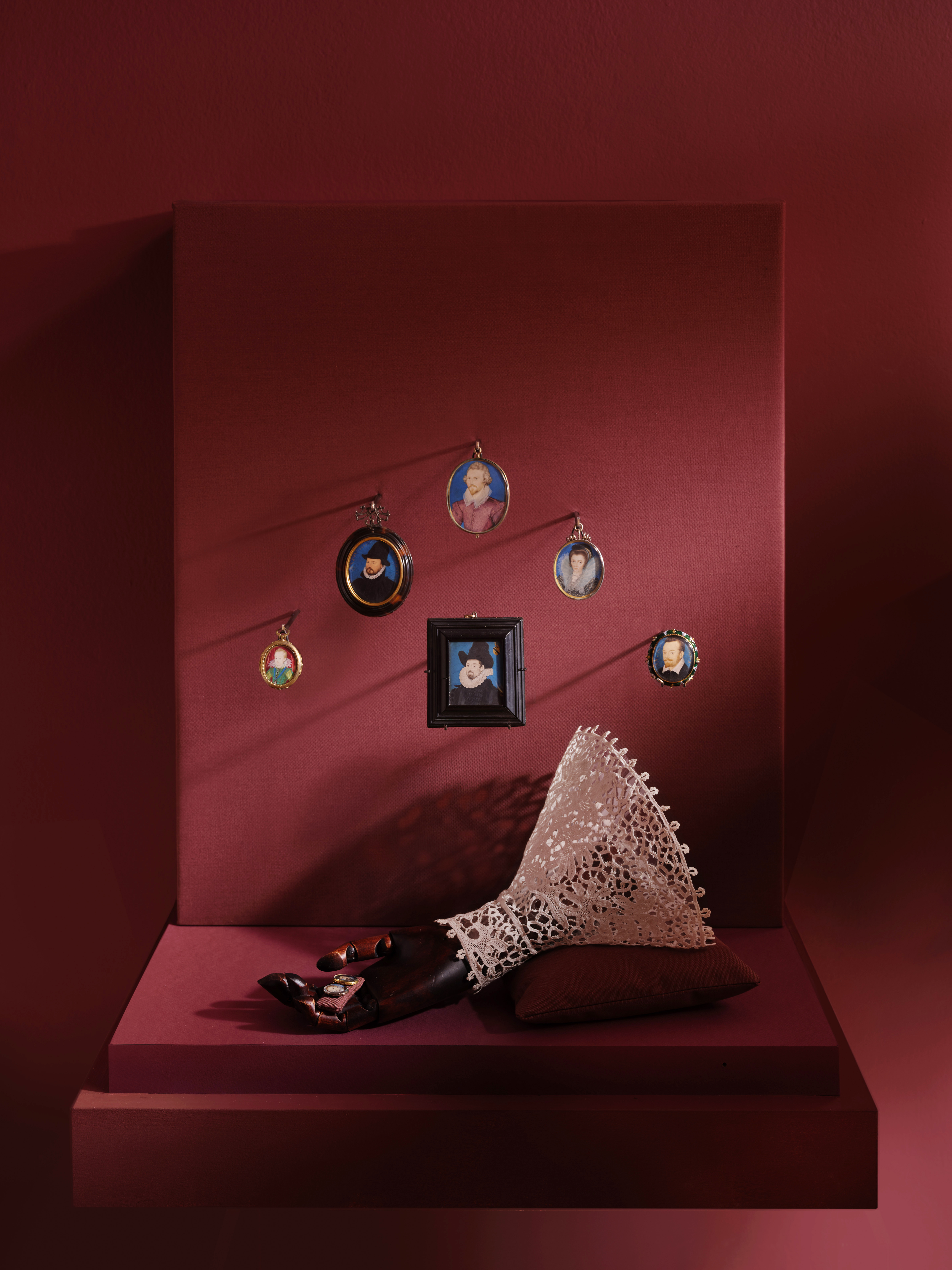 Online Talk: Portrait Miniatures 1540-1850 at Compton Verney