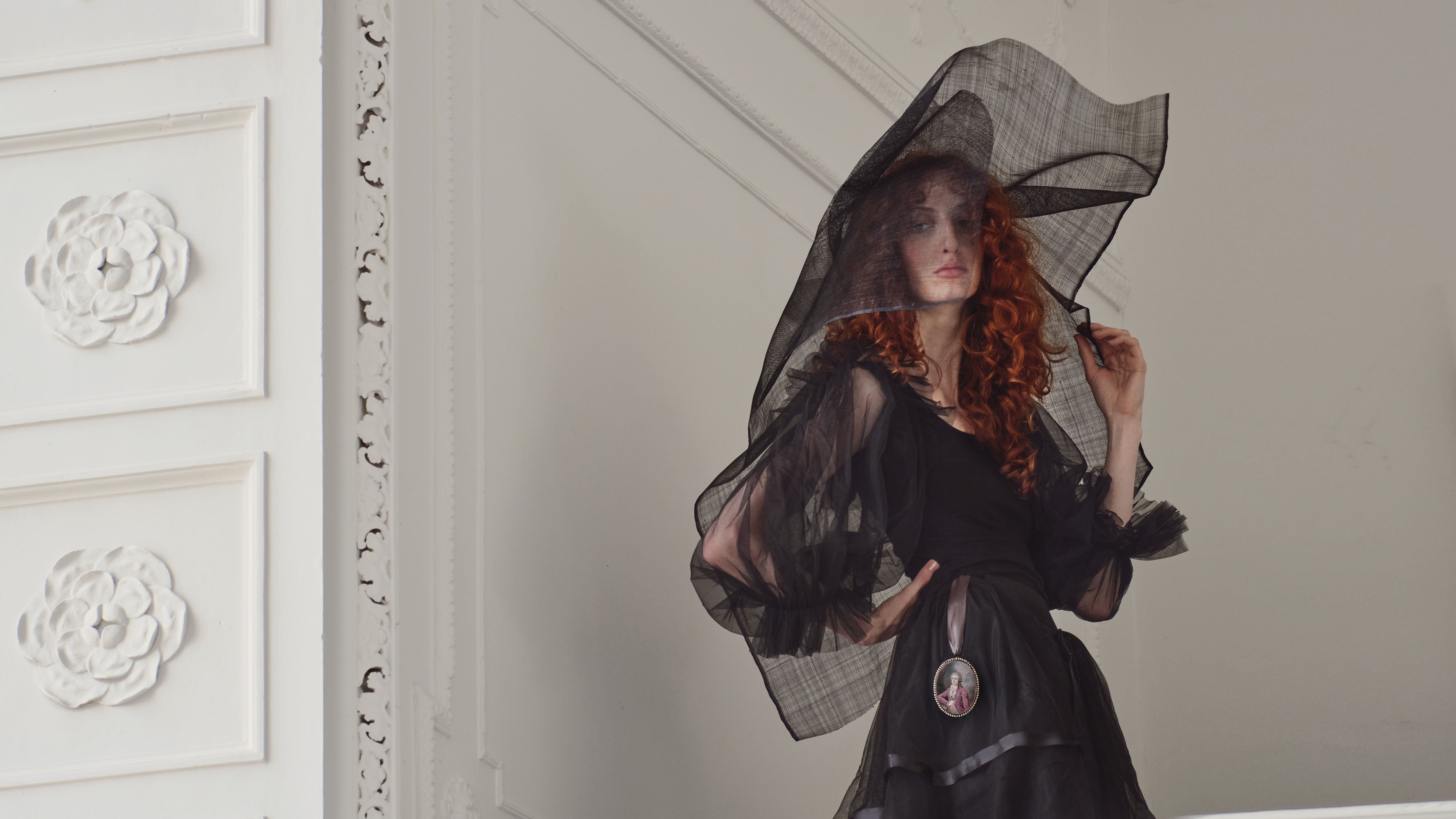 Portrait miniature of a Gentleman, Mr ‘R’, wearing lilac coloured jacket