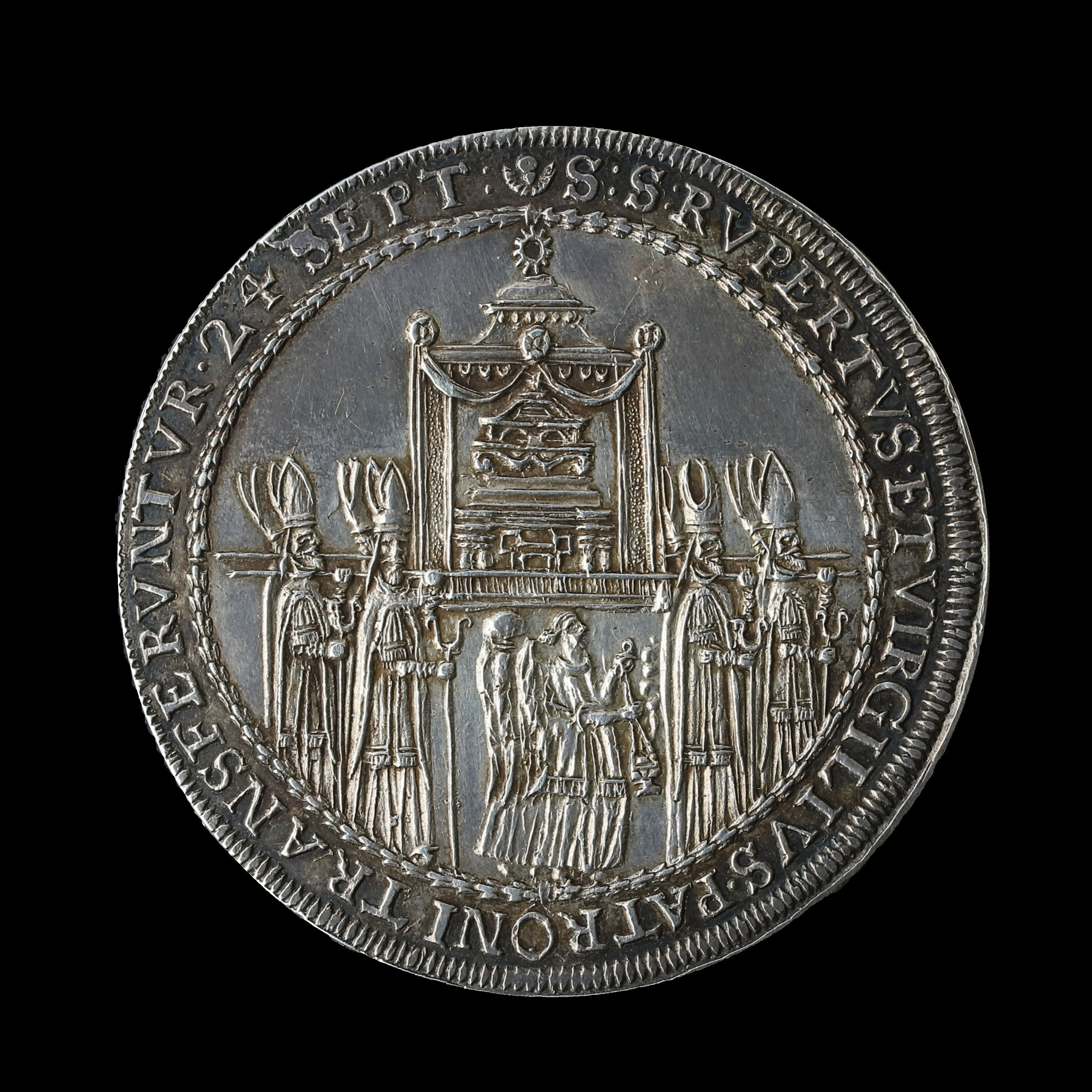 Two 'schraubtalers' which each unscrew to reveal a portrait with mica overlays