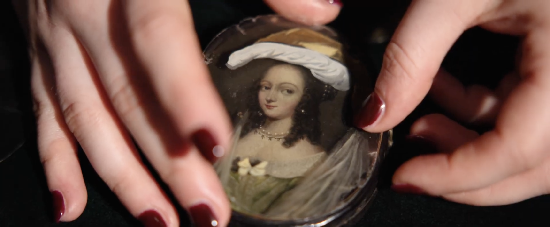 An oil portrait of a Lady, likely to be an English or Swedish Noblewoman, with eleven (11) Costume ‘mica’  talcs*